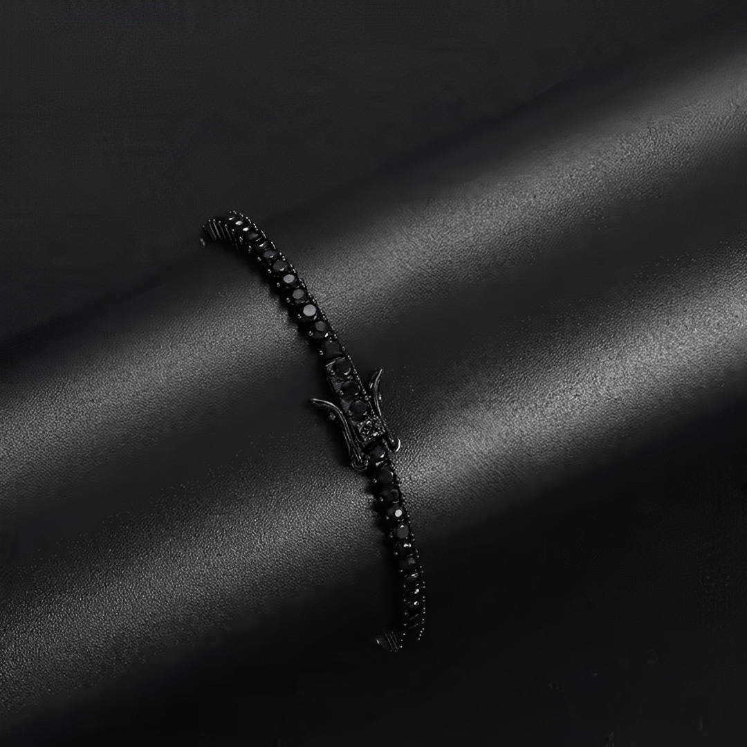 BIAŁEVO CZARNA BRANSOLETKA