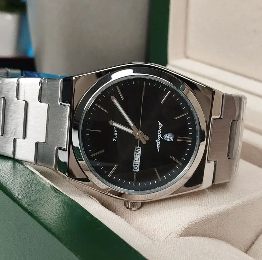 BIAŁEVO ZEGAREK SYGNOWANY